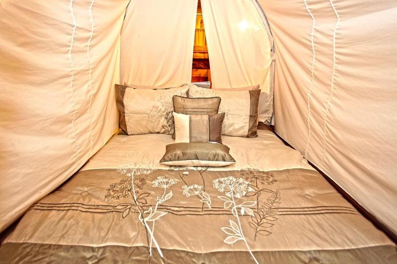 Hotel Diamonds Old West Murfreesboro Zewnętrze zdjęcie