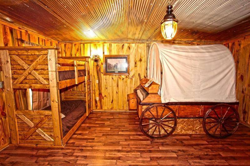 Hotel Diamonds Old West Murfreesboro Zewnętrze zdjęcie