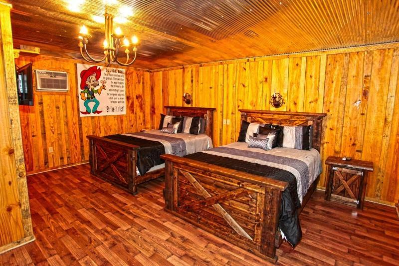 Hotel Diamonds Old West Murfreesboro Zewnętrze zdjęcie
