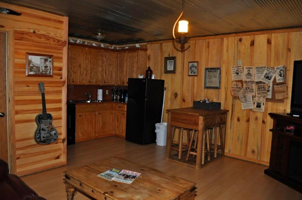 Hotel Diamonds Old West Murfreesboro Zewnętrze zdjęcie