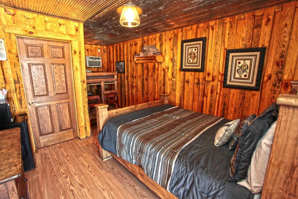 Hotel Diamonds Old West Murfreesboro Zewnętrze zdjęcie